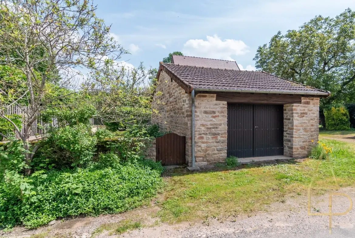 Maison à vendre à Lalheue avec jardin paysagé et grand potentiel d'extension 