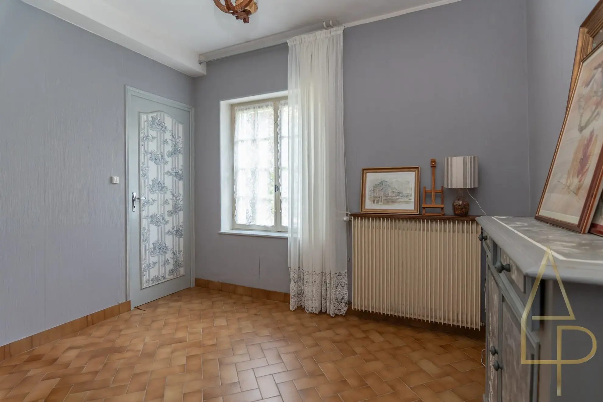 Maison à vendre à Lalheue avec jardin paysagé et grand potentiel d'extension 
