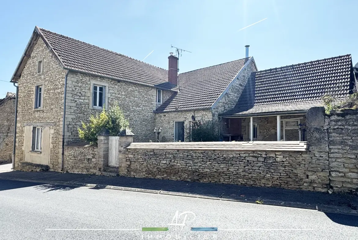 Belle maison de village avec dépendance à Champagne-sur-Vingeanne 