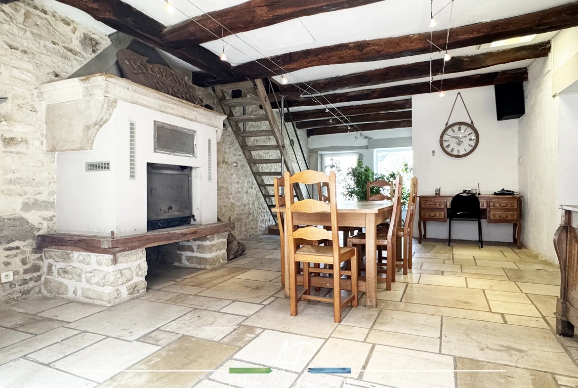 Belle maison de village avec dépendance à Champagne-sur-Vingeanne 