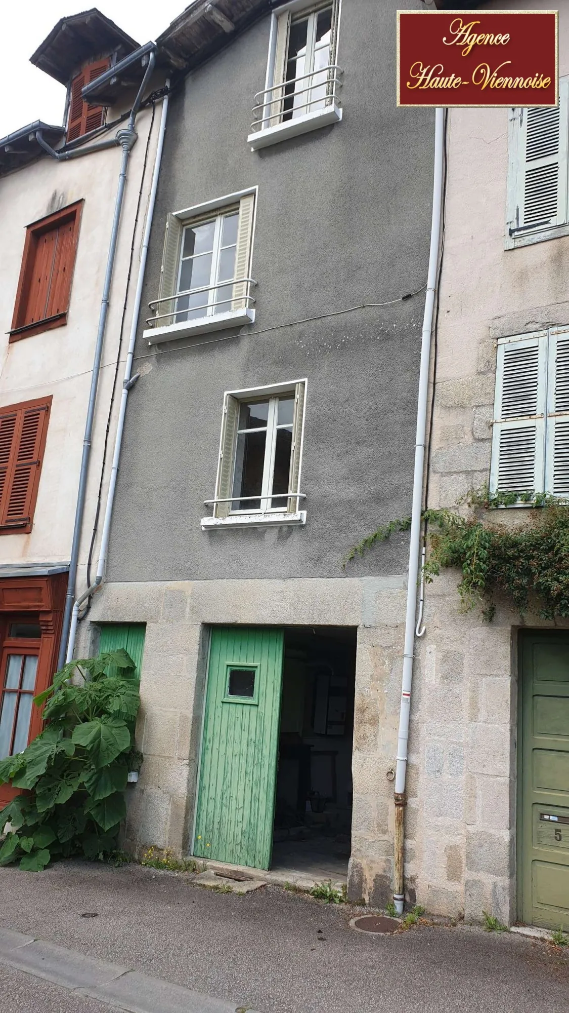 Maison à rénover de 3 pièces à Saint-Léonard - Opportunité immobilière 