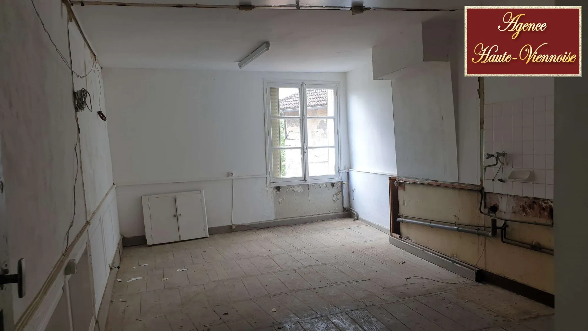Maison à rénover de 3 pièces à Saint-Léonard - Opportunité immobilière 