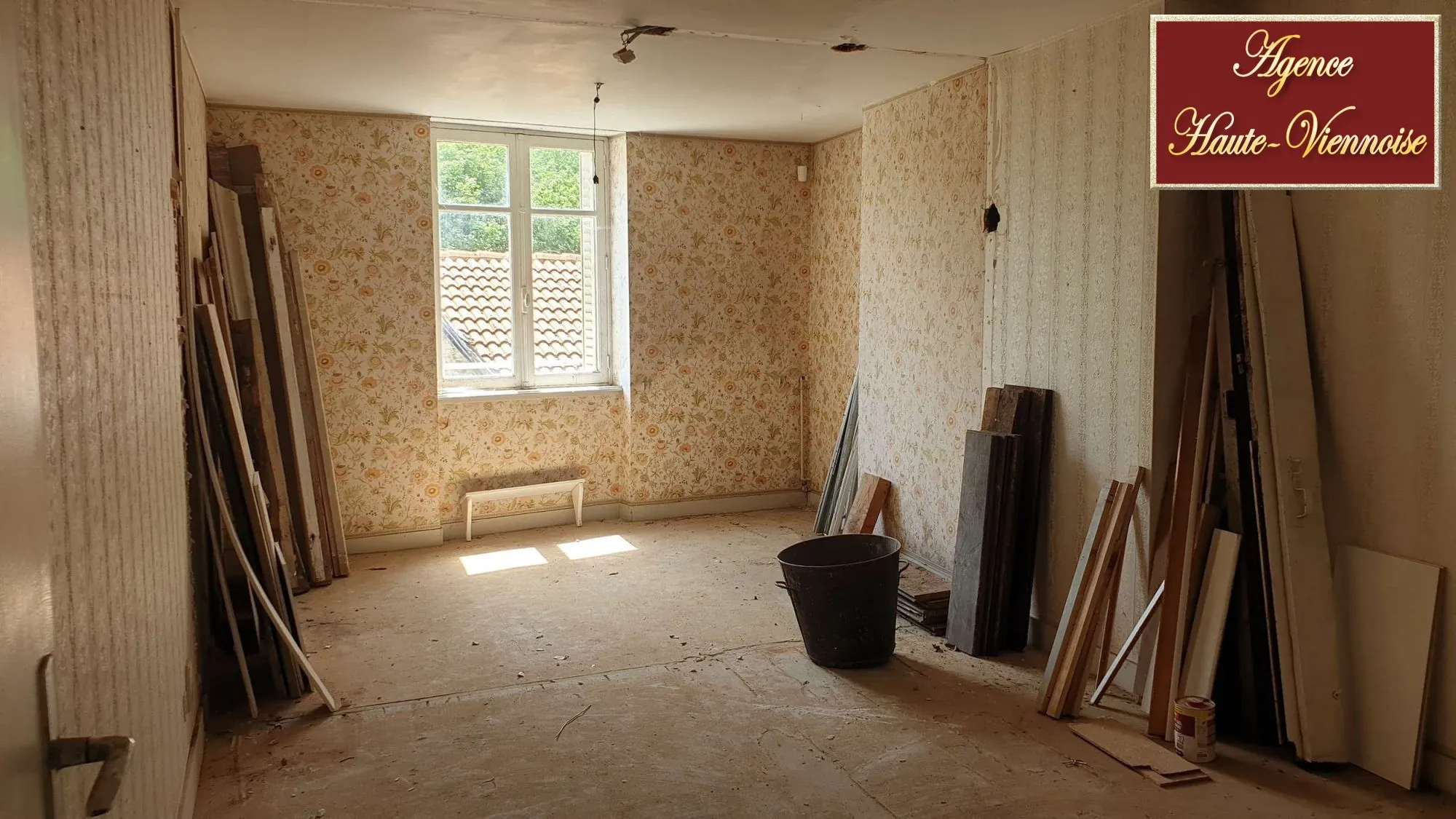 Maison à rénover de 3 pièces à Saint-Léonard - Opportunité immobilière 