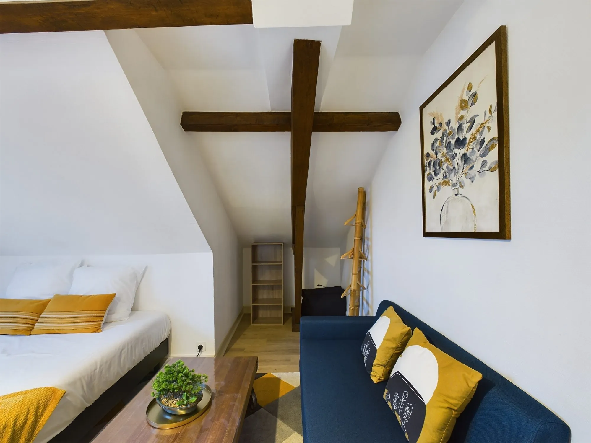 Studio meublé à vendre en plein centre de Troyes - 16 m² 