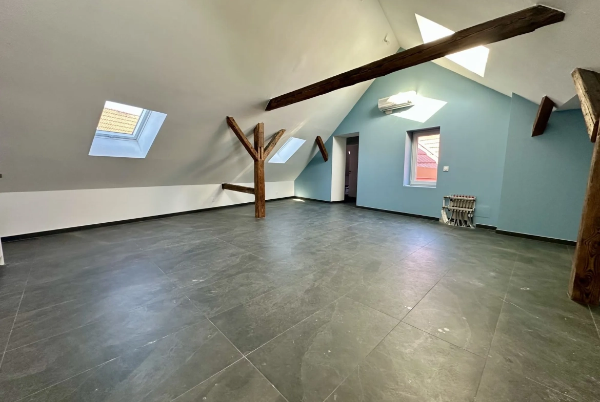 Charmant appartement duplex 3 pièces à Erstein de 81 m² 