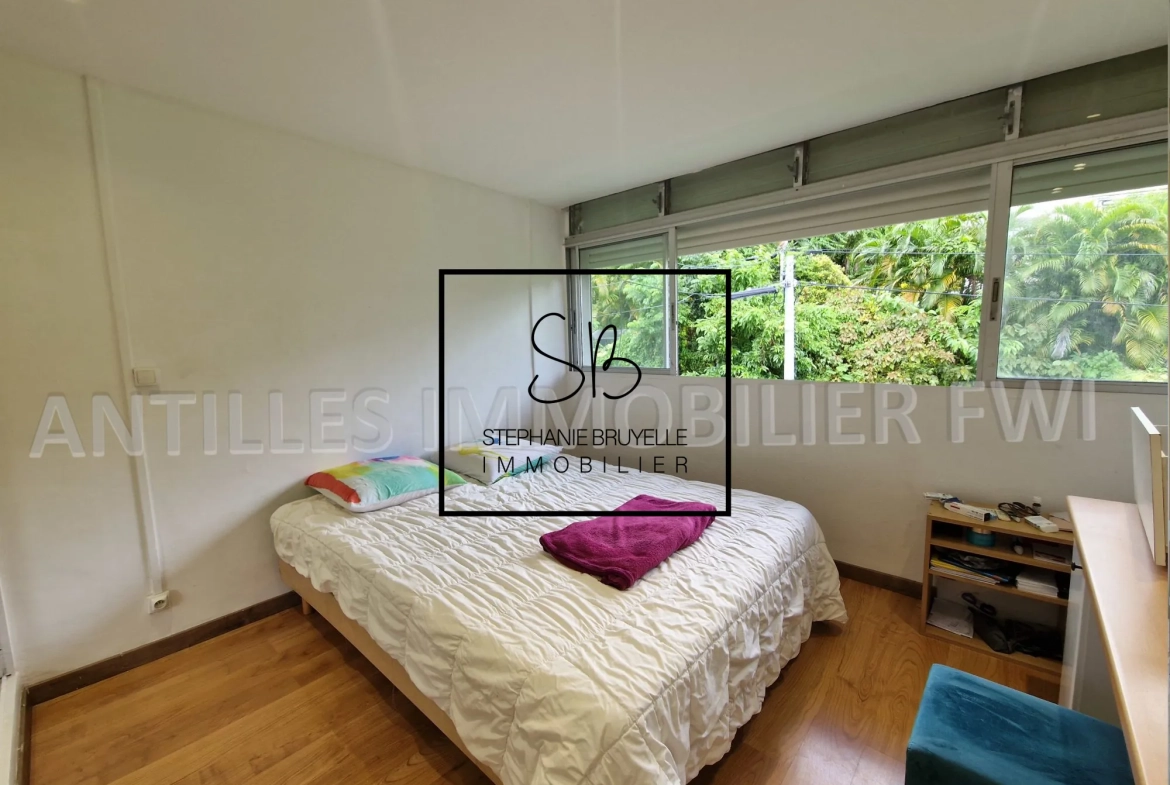 Appartement 3 pièces à vendre à Bois-d'Arcy avec cave et parking 