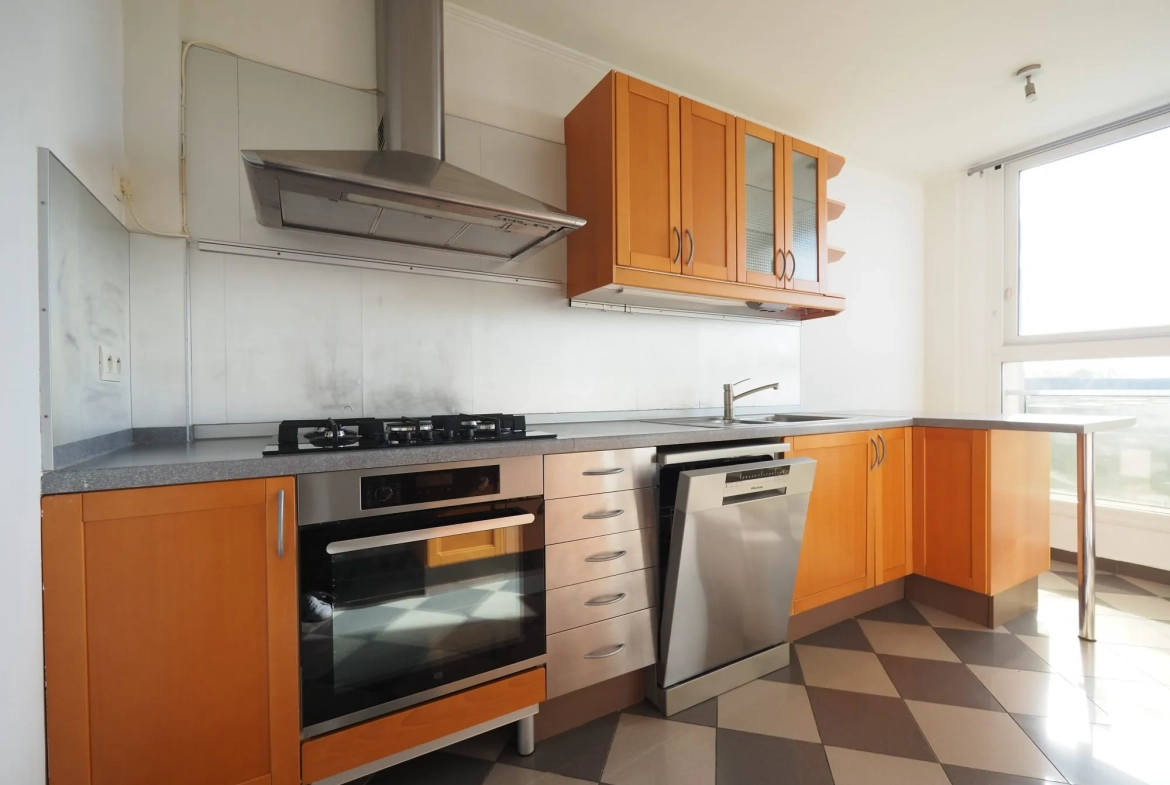 Appartement 3 pièces à vendre à Bois-d'Arcy avec cave et parking 