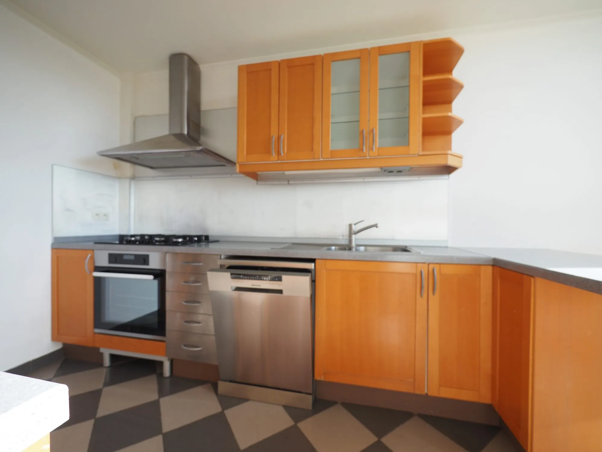 Appartement 3 pièces à vendre à Bois-d'Arcy avec cave et parking 