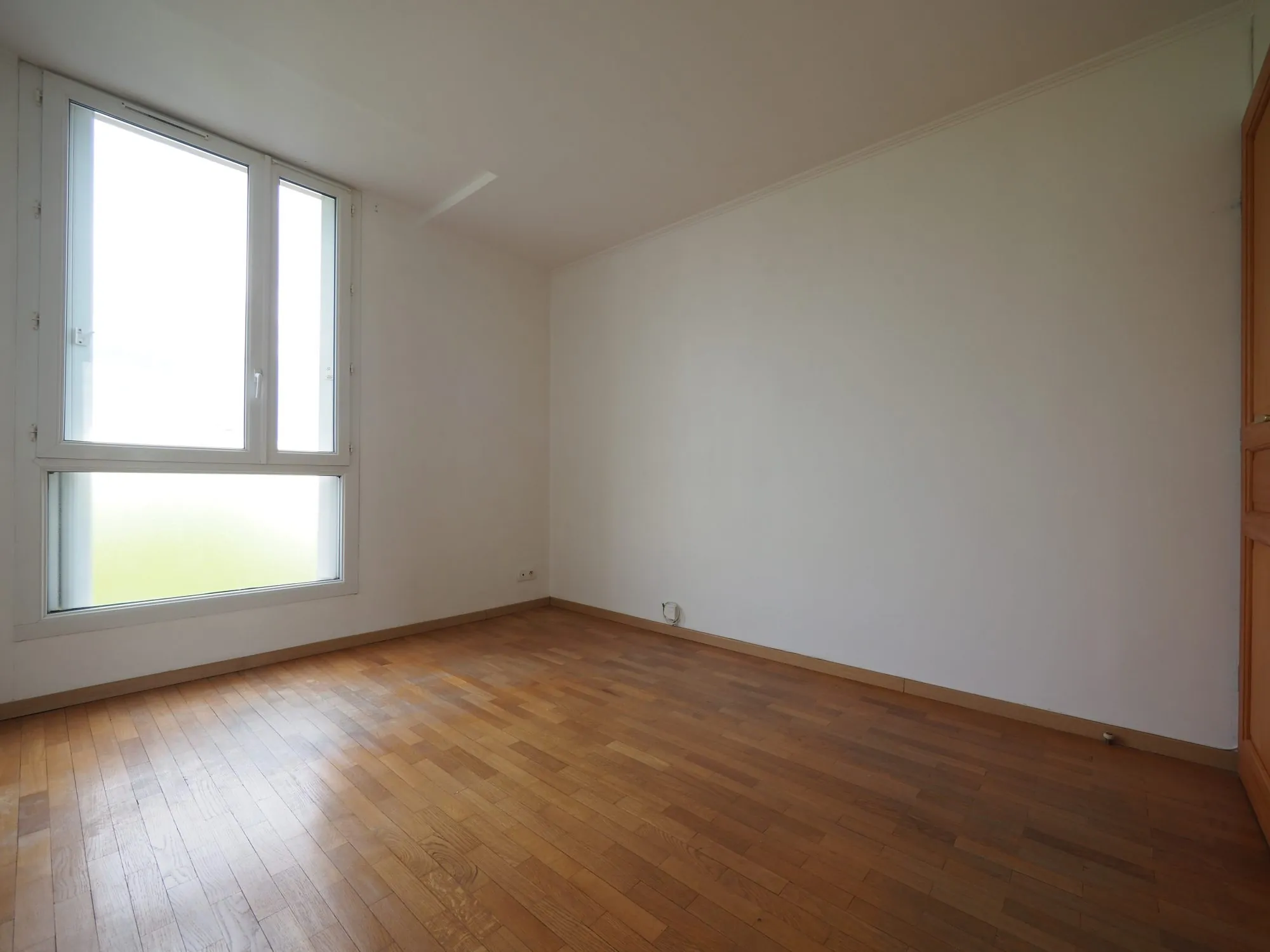 Appartement 3 pièces à vendre à Bois-d'Arcy avec cave et parking 