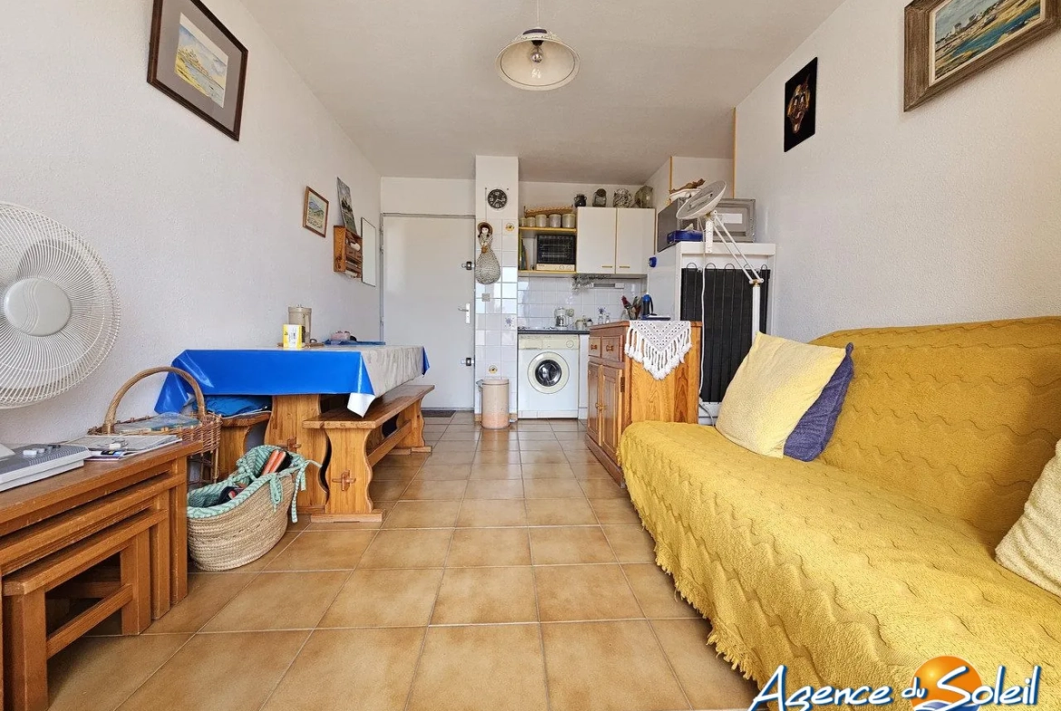 Appartement T2 avec terrasse à Gruissan - Piscine et parking 