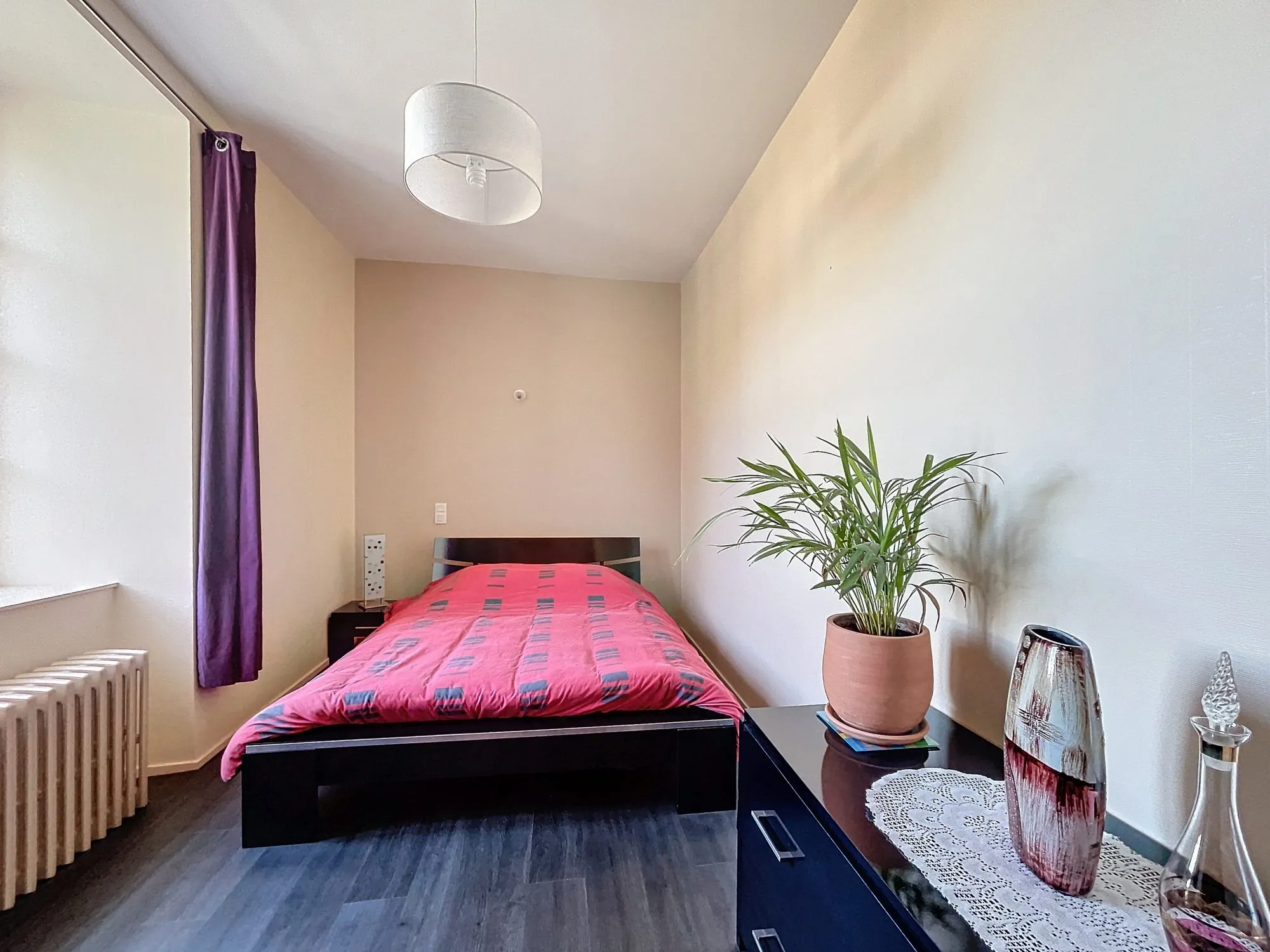Maison à vendre de 152 m² à Laval-Vitré, village authentique 