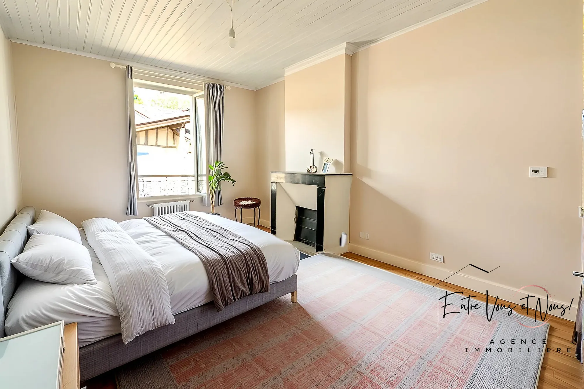 Jolie maison de 91 m² en centre-ville de La Réole, proche gare et commodités 