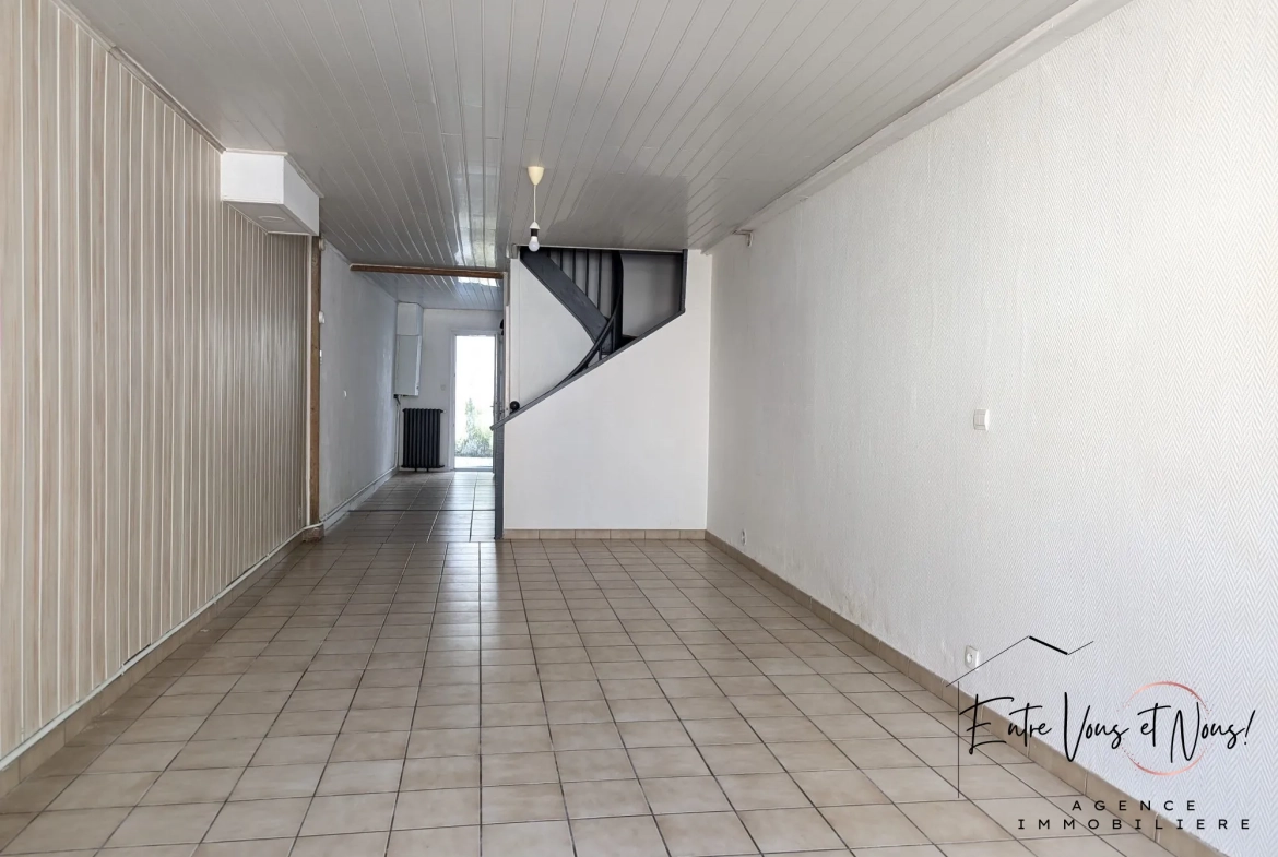 Jolie maison de 91 m² en centre-ville de La Réole, proche gare et commodités 