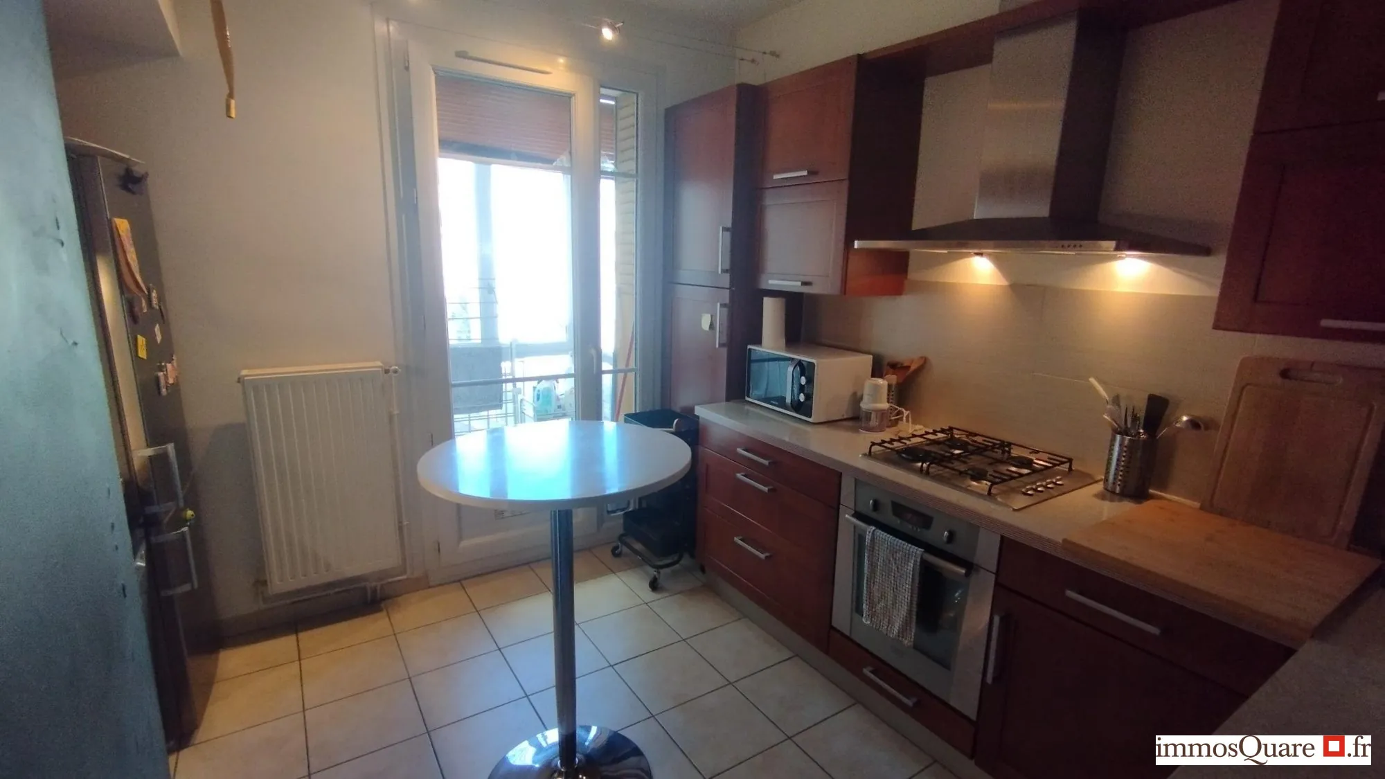 cuisine Magnifique T4 rénové avec balcon et ascenseur à Grenoble - Quartier Gustave Rivet / Albert 1er 