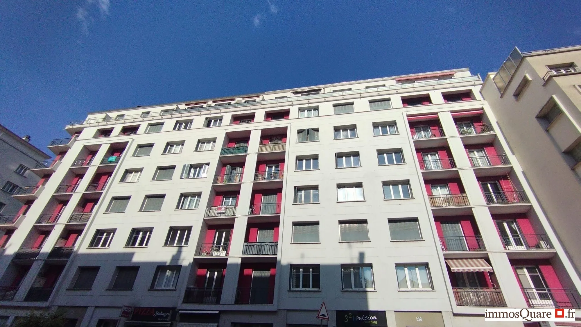 Magnifique T4 rénové avec balcon et ascenseur à Grenoble - Quartier Gustave Rivet / Albert 1er 