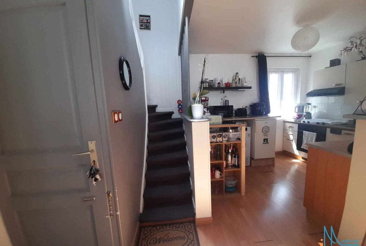 A vendre appartement duplex lumineux à Dieppe, 44 m², idéalement situé 
