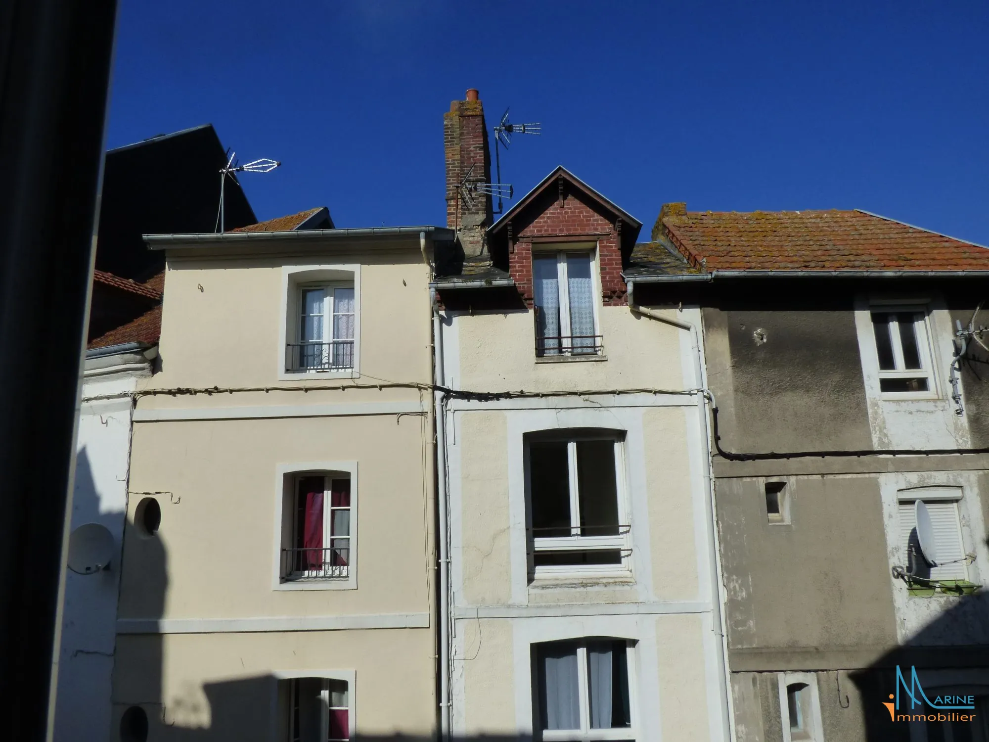 A vendre appartement duplex lumineux à Dieppe, 44 m², idéalement situé 