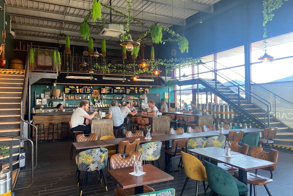 A vendre fonds de commerce à Bourges – Bar-restaurant avec terrasse de 240 m² 