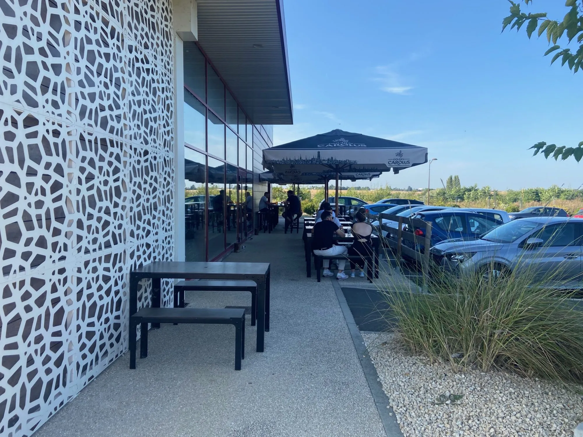 A vendre fonds de commerce à Bourges – Bar-restaurant avec terrasse de 240 m² 