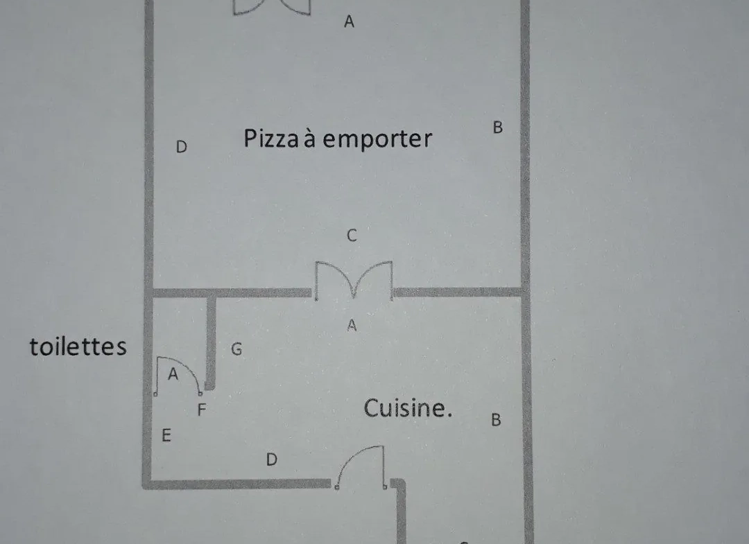 Achat d’une pizzeria à emporter dans le centre de Lagnieu - Belle affaire à saisir 