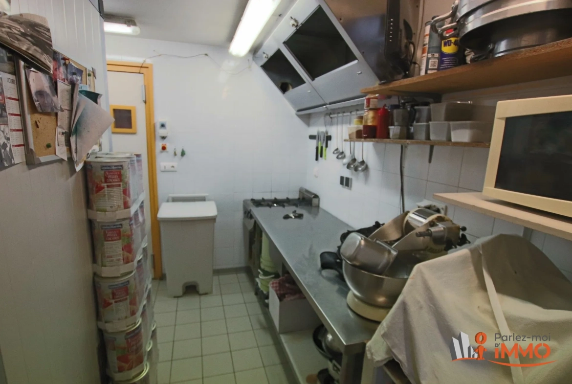 Achat d’une pizzeria à emporter dans le centre de Lagnieu - Belle affaire à saisir 