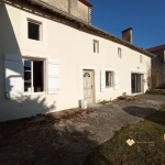 Maison 280m² avec jardin et dépendance à Cirey-sur-Blaise