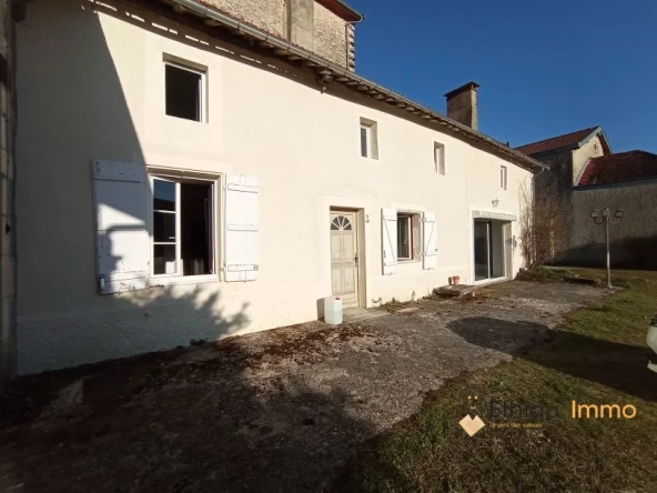 Maison 280m² avec jardin et dépendance à Cirey-sur-Blaise