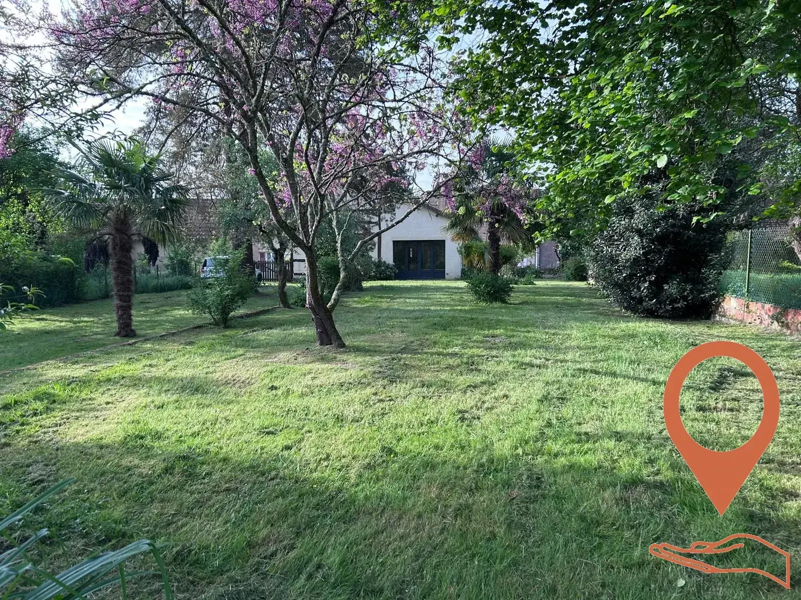 Charmante maison à vendre à Cernoy-en-Berry avec jardin et potentiel d'aménagement 