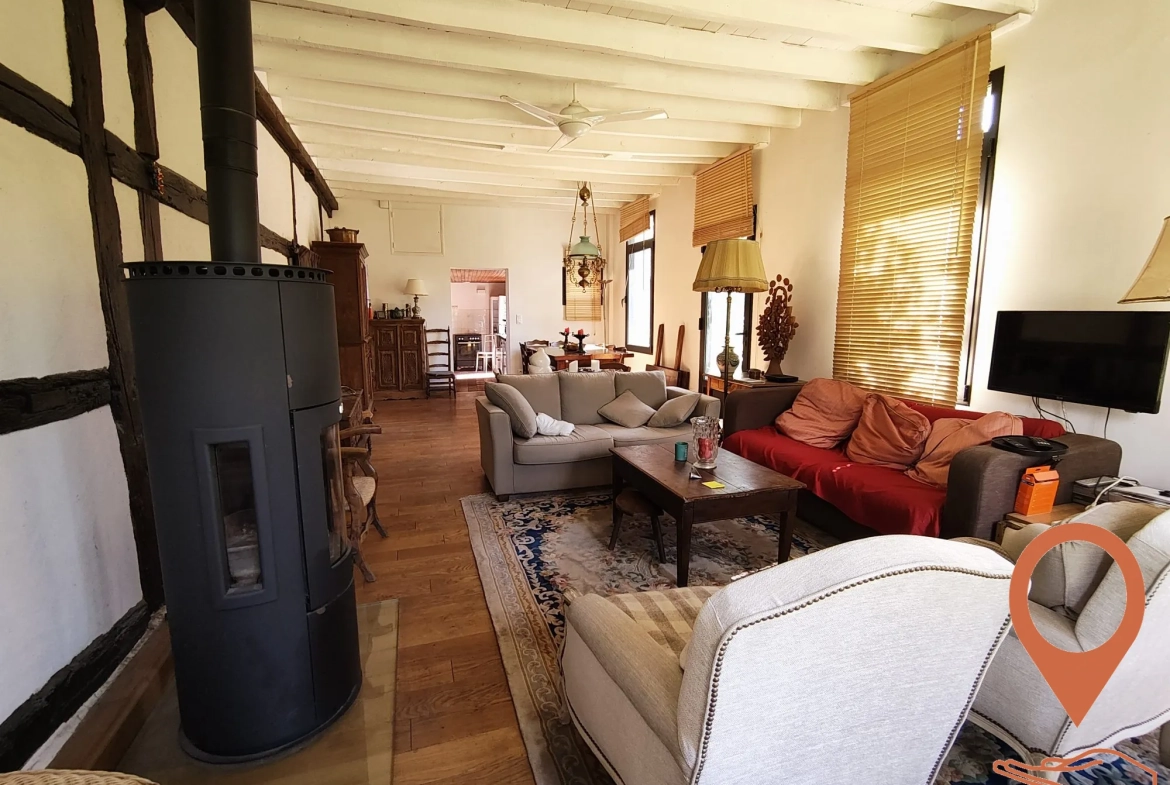 Charmante maison à vendre à Cernoy-en-Berry avec jardin et potentiel d'aménagement 