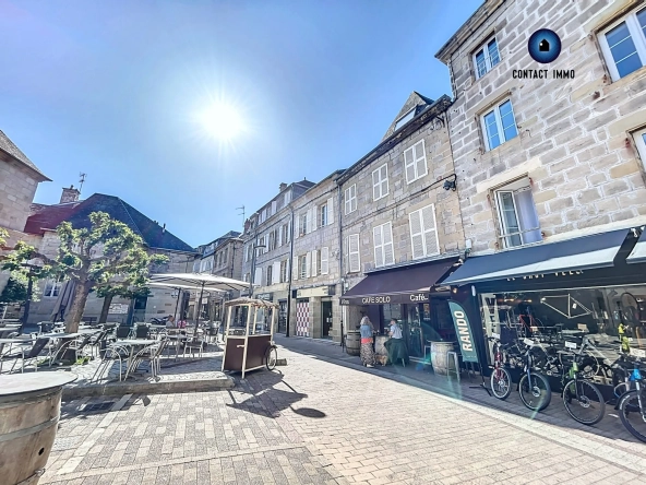 Studio à rénover de 22 m² en plein centre de Brive-la-Gaillarde, idéal investissement