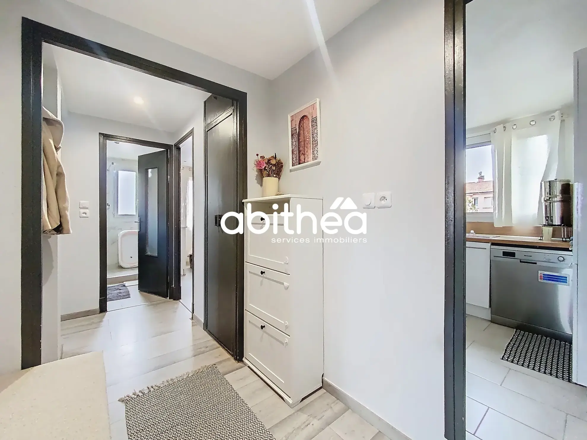 Appartement T3 rénové avec balcon et cave à Béziers Font Neuve 