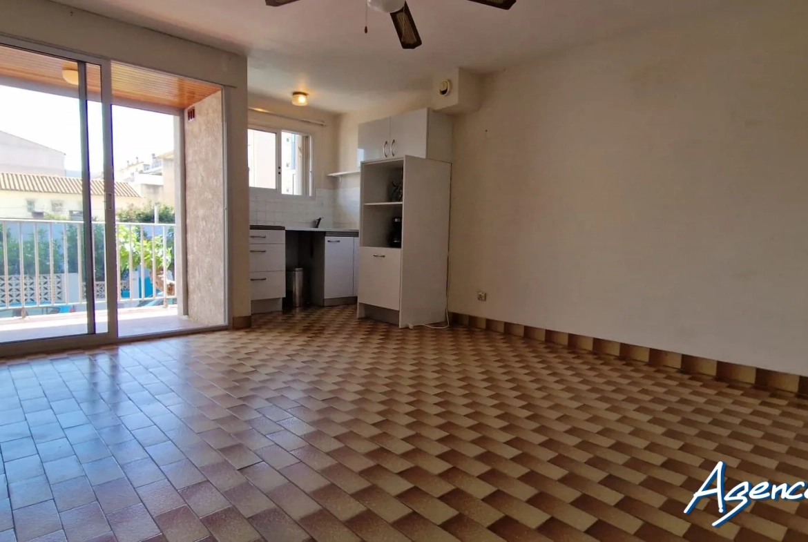 Studio lumineux avec terrasse proche de la plage à Canet-en-Roussillon 