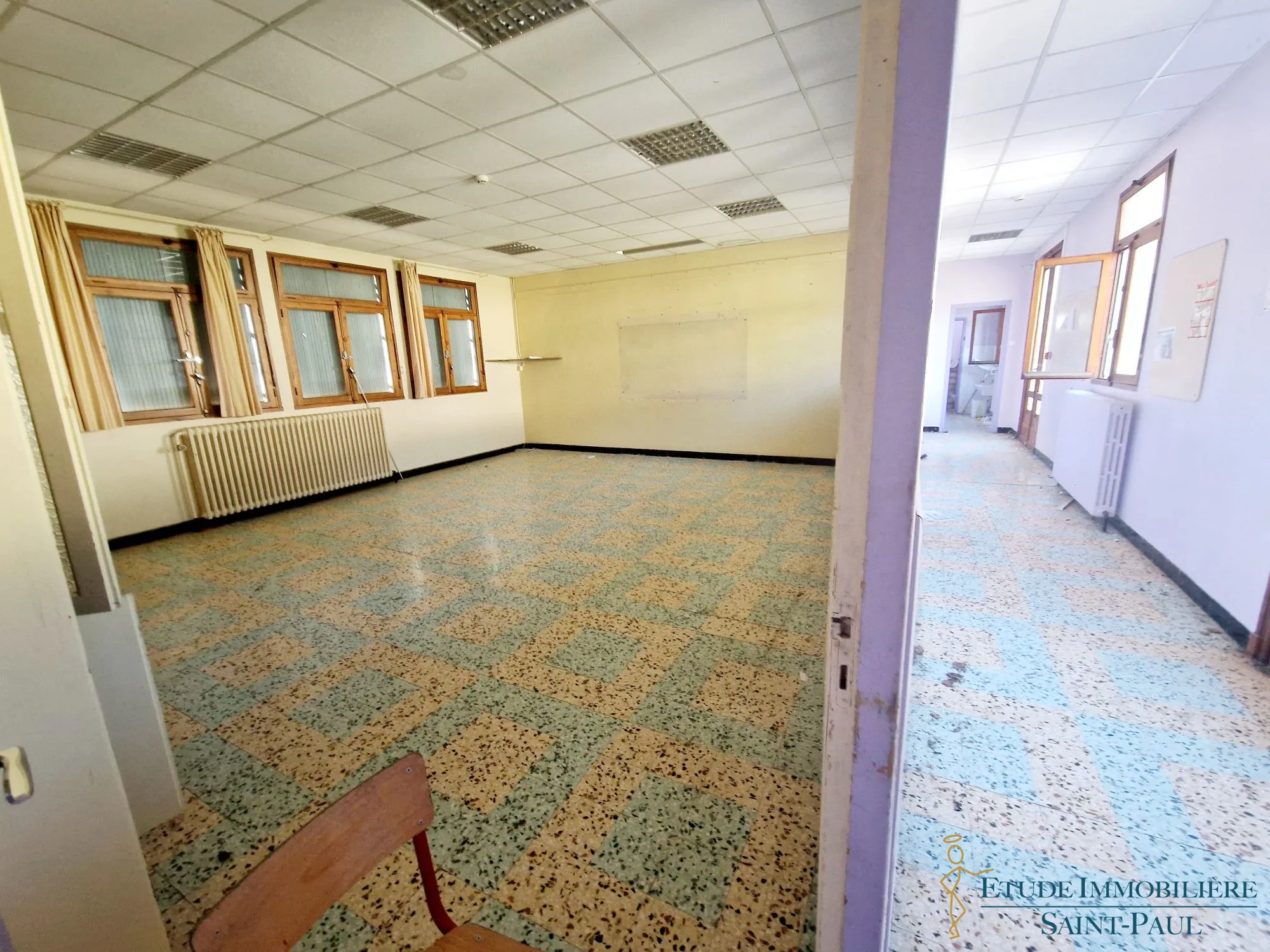Villa 3 pièces à Bédarieux de 145 m² à rénover 