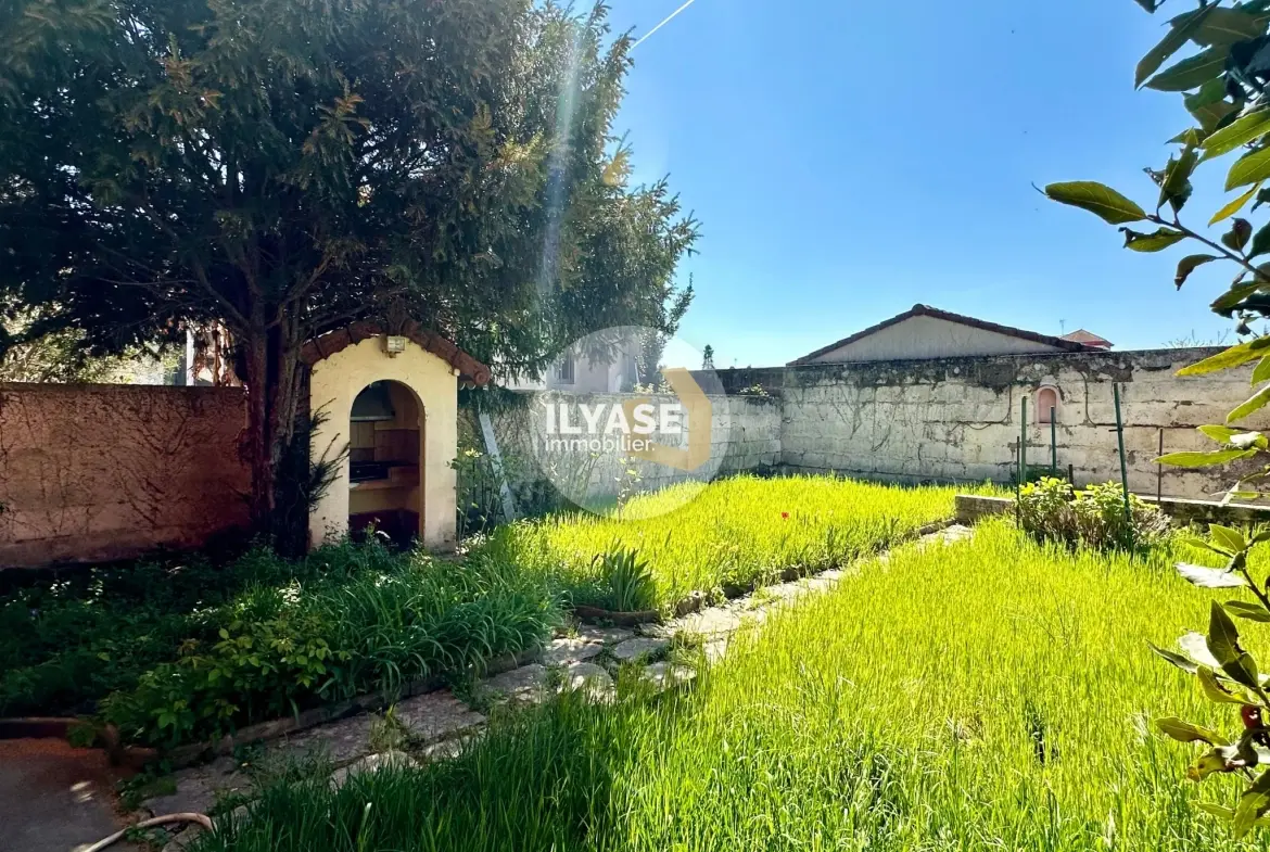 Maison de ville de 95 m² avec jardin à Chalon-sur-Saône 