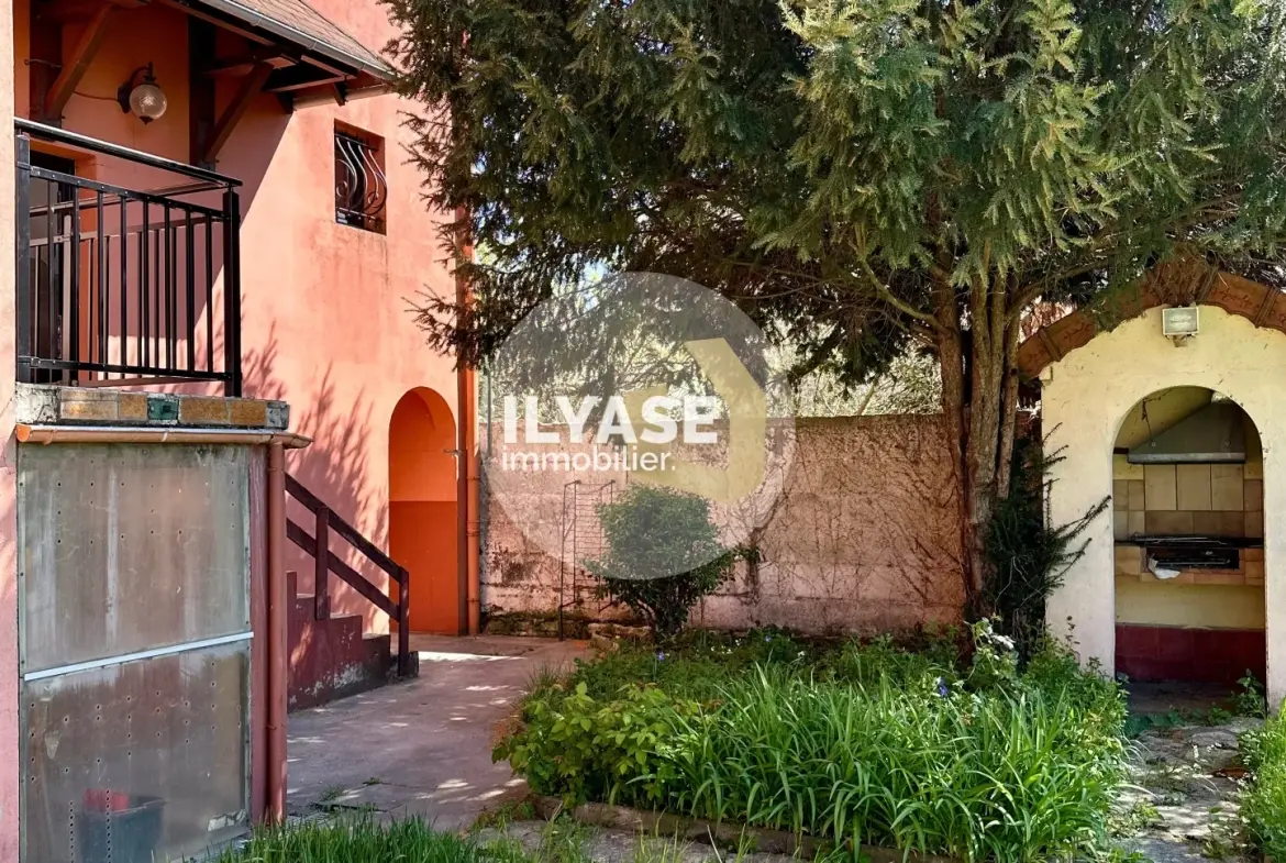 Maison de ville de 95 m² avec jardin à Chalon-sur-Saône 