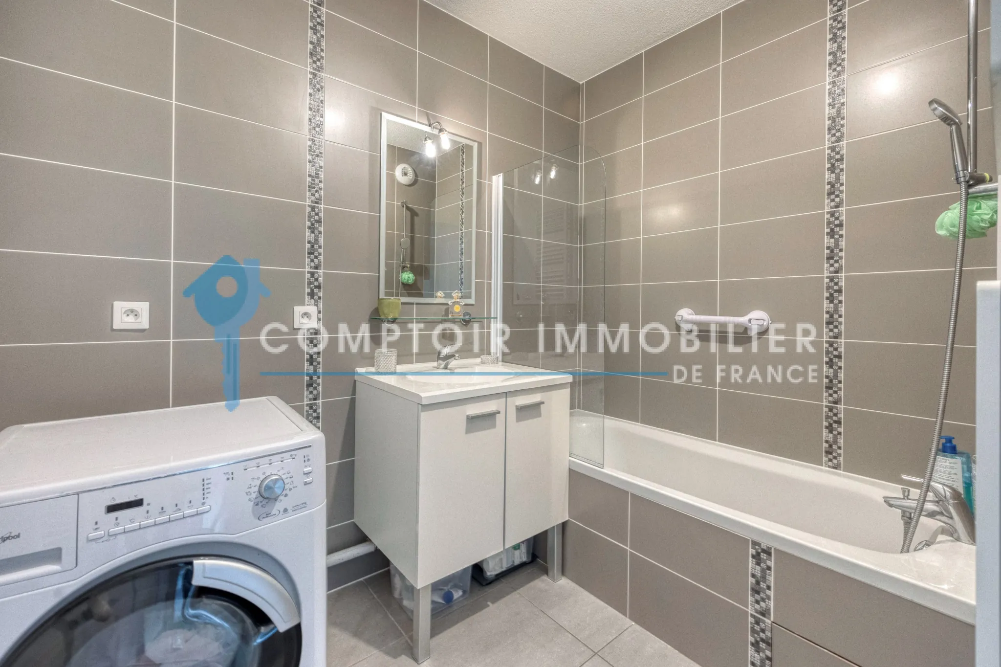 Appartement T3 à vendre à Saint Martin le Vinoux proche Grenoble - 62 m² avec terrasse et parking 