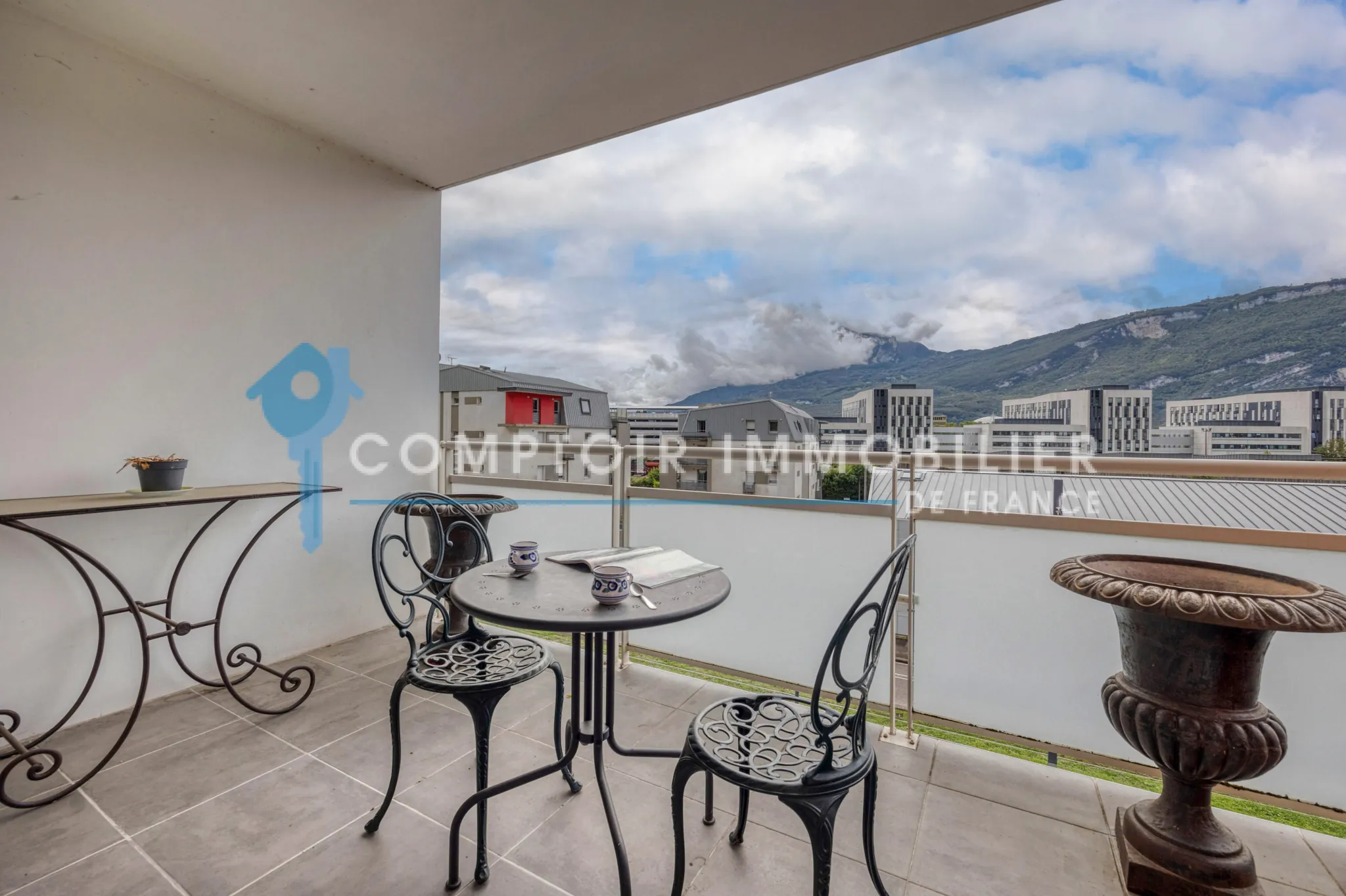 Appartement T3 à vendre à Saint Martin le Vinoux proche Grenoble - 62 m² avec terrasse et parking 