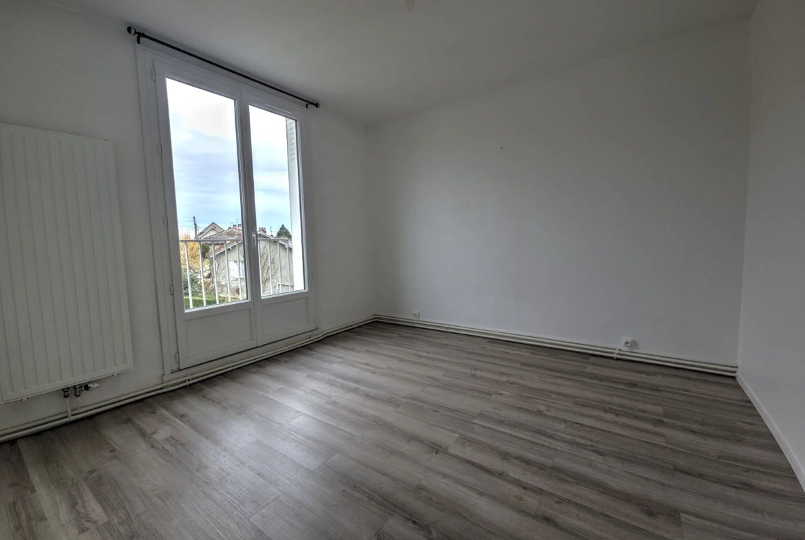 Appartement 3 pièces lumineux avec parking et cave à Limoges 
