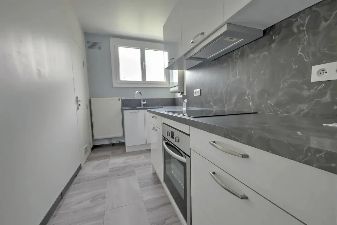 Appartement 3 pièces lumineux avec parking et cave à Limoges 