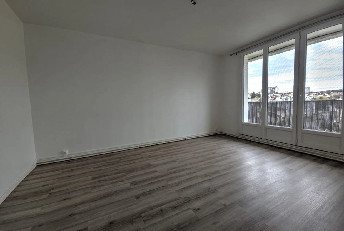 Appartement 3 pièces lumineux avec parking et cave à Limoges 