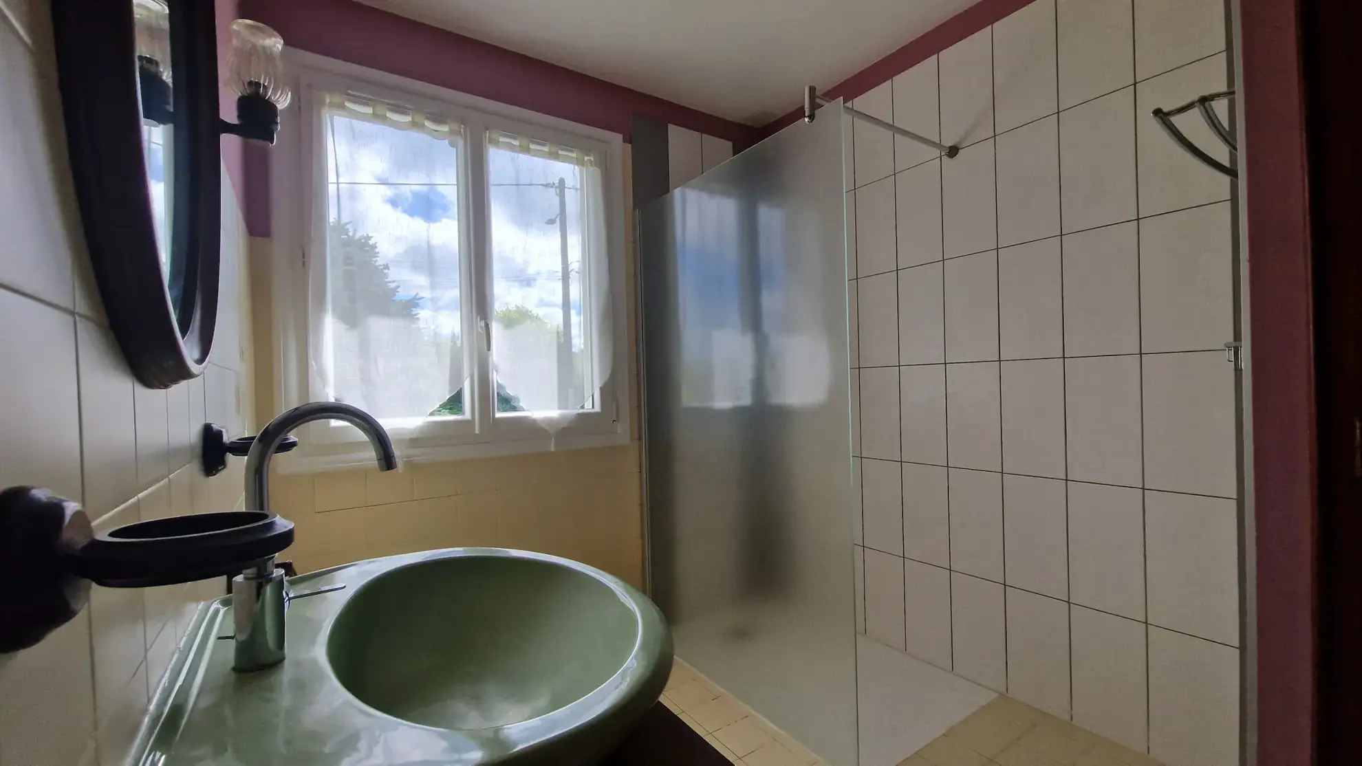 Maison indépendante rénovée à Lubersac avec terrain de 1200 m² et dépendance 
