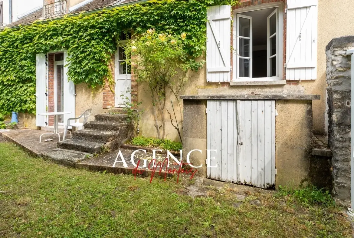 Maison de village à Donnemarie-Dontilly avec jardin, 4 chambres, proche A5 - Opportunité à saisir 