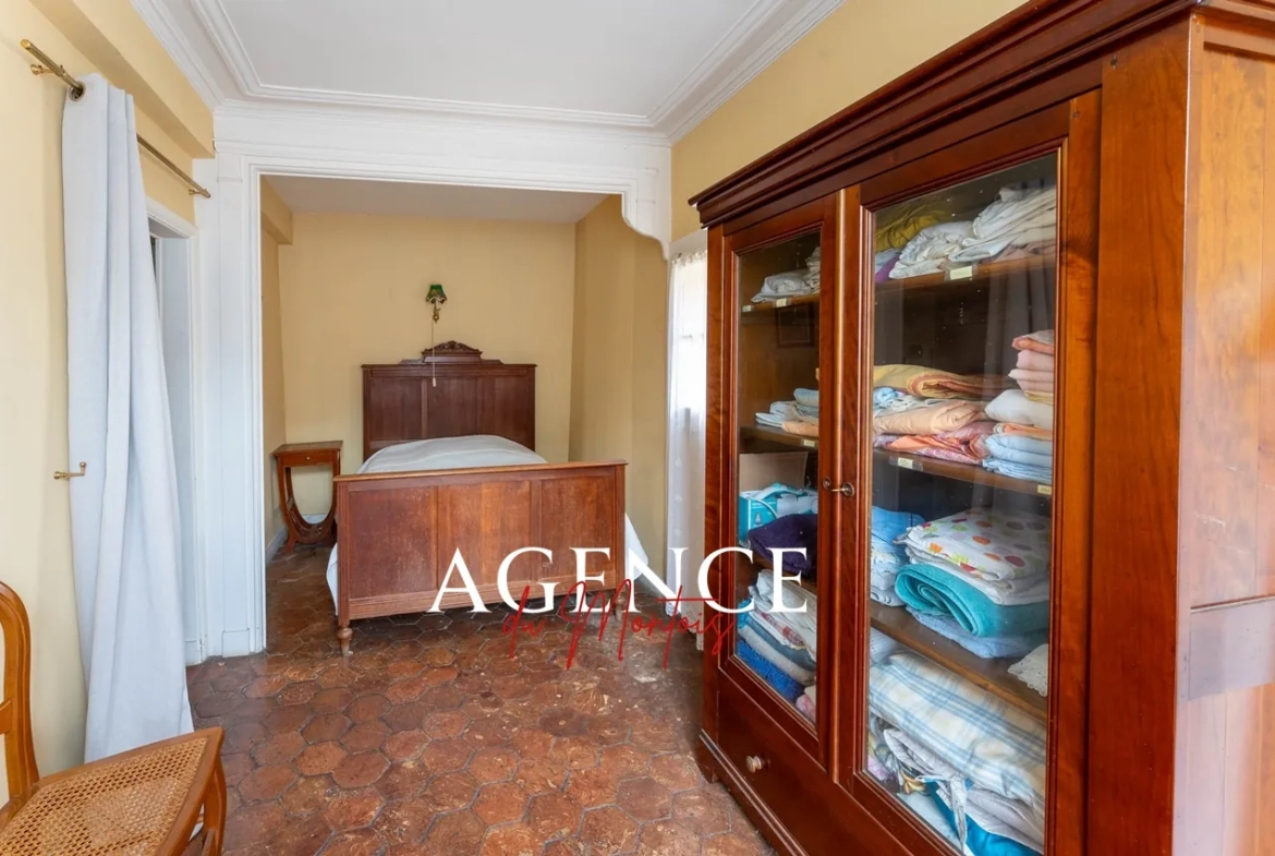 Maison de village à Donnemarie-Dontilly avec jardin, 4 chambres, proche A5 - Opportunité à saisir 