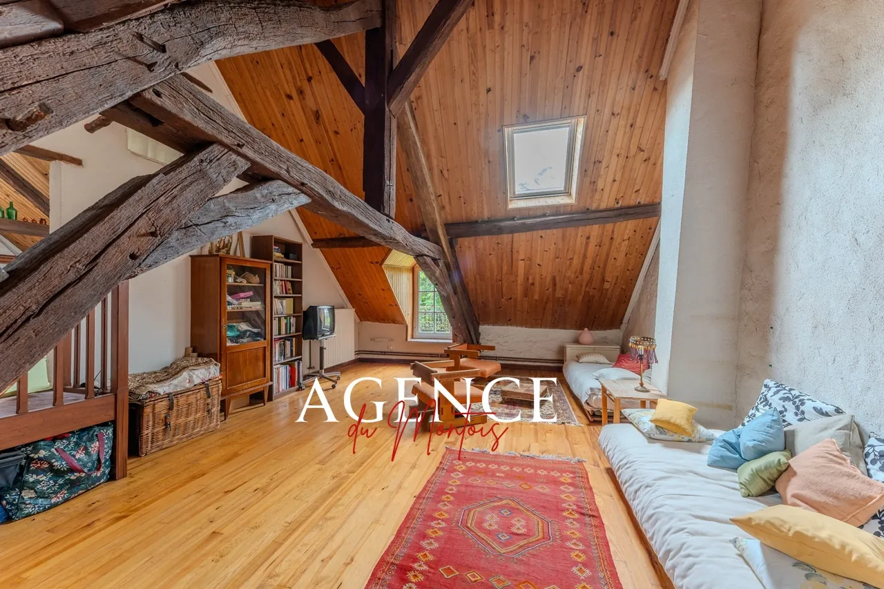 Maison de village à Donnemarie-Dontilly avec jardin, 4 chambres, proche A5 - Opportunité à saisir 