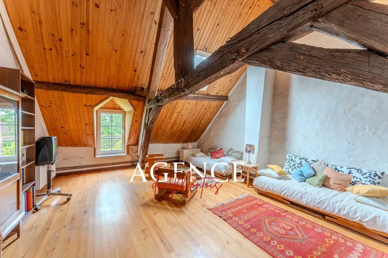 Maison de village à Donnemarie-Dontilly avec jardin, 4 chambres, proche A5 - Opportunité à saisir 