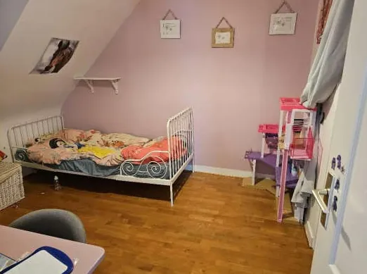 Maison à vendre à Saint-Rémy-Lès-Chevreuse avec 3 chambres, garage et terrasse 