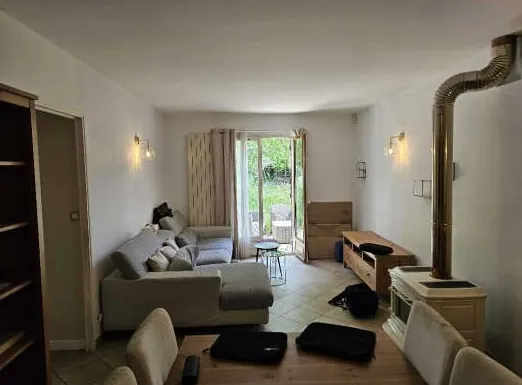 Maison à vendre à Saint-Rémy-Lès-Chevreuse avec 3 chambres, garage et terrasse 