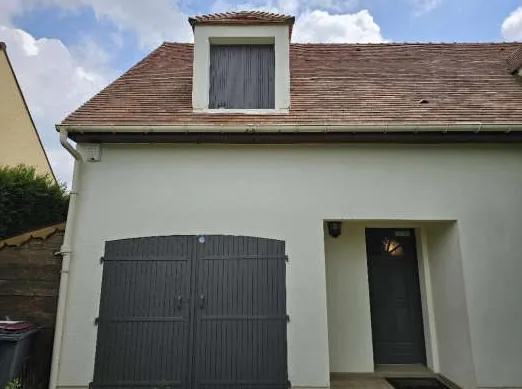 Maison à vendre à Saint-Rémy-Lès-Chevreuse avec 3 chambres, garage et terrasse 