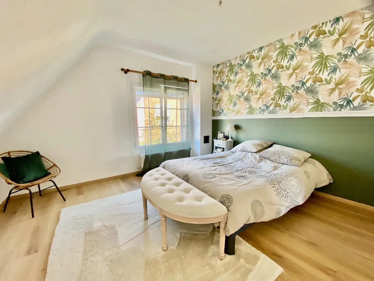 Charmante maison familiale à vendre à Maubeuge, proche centre avec garage et jardin 