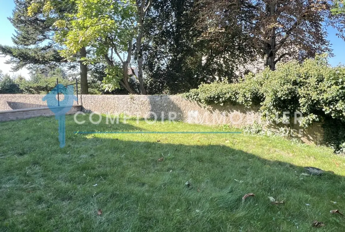 Maison neuve 3 chambres avec jardin à La Ferté-alais - Vente immobilière 
